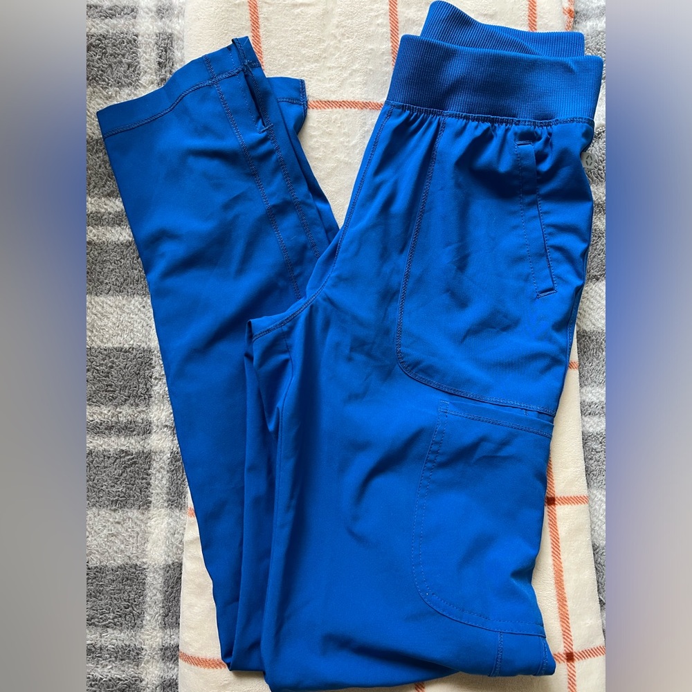 Infinity Women's 6-Pocket STRETCH Rib-Knit Waistband Cargo Scrub Pants